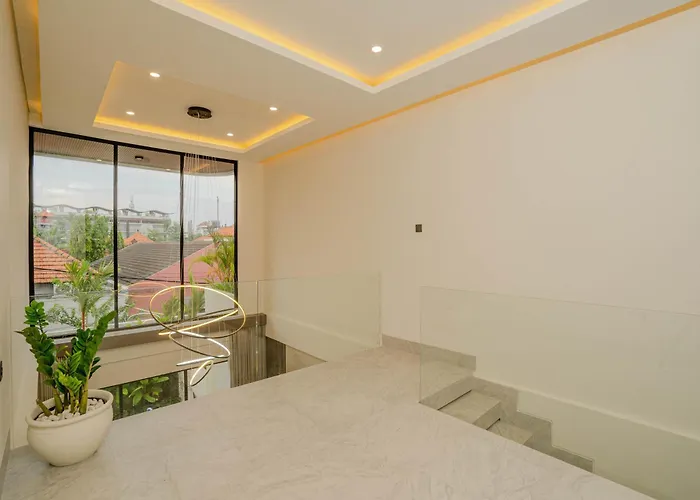 Salina Villa